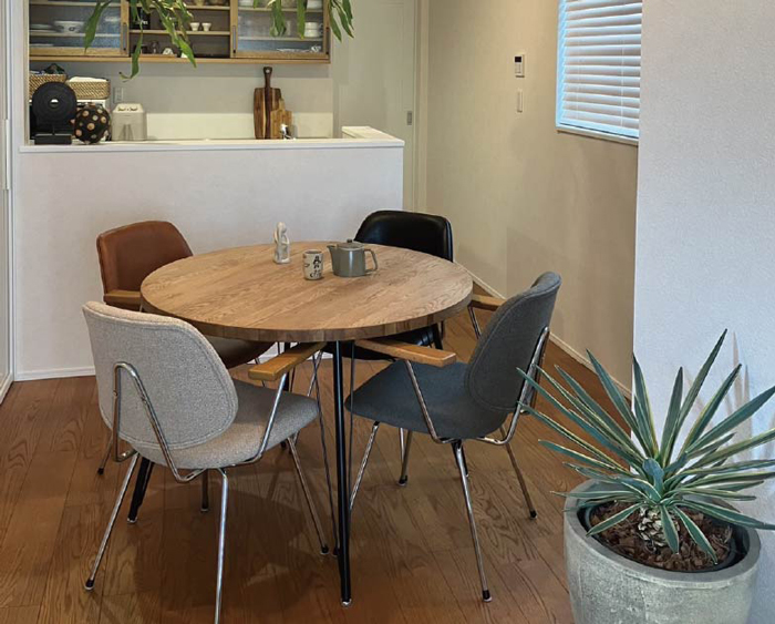 アボックチェアのあるリビング