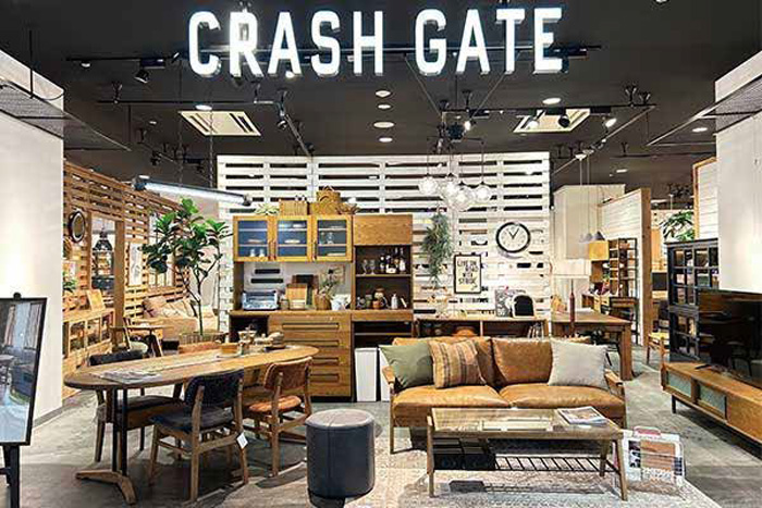 CRASH GATE 横浜みなとみらい店の写真