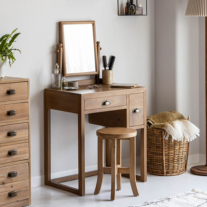 ヒヨリ ドレッサー