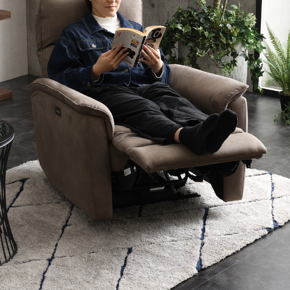 カルディア　パーソナル電動ソファ　幅79cm