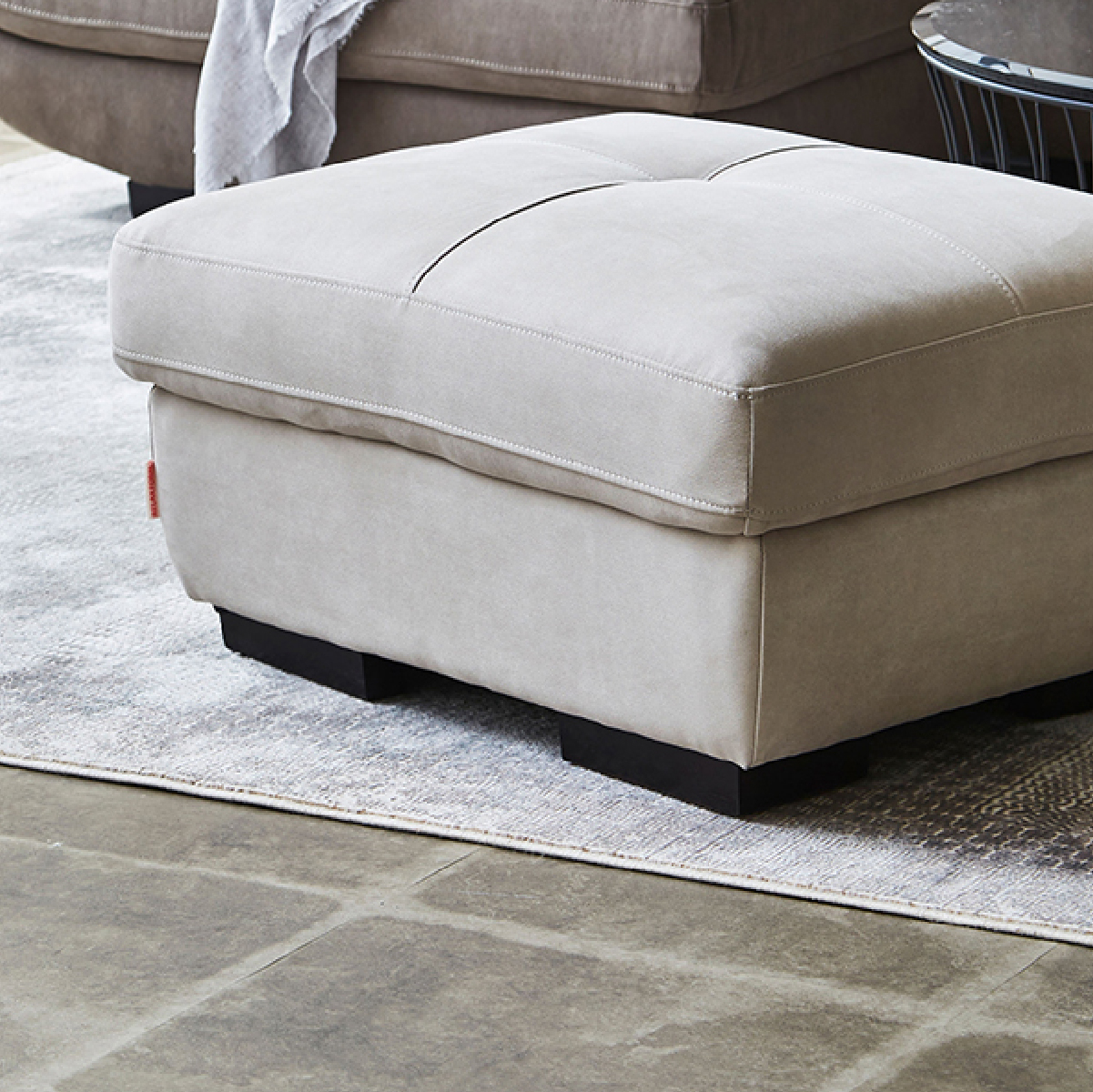 ケイティ　オットマン