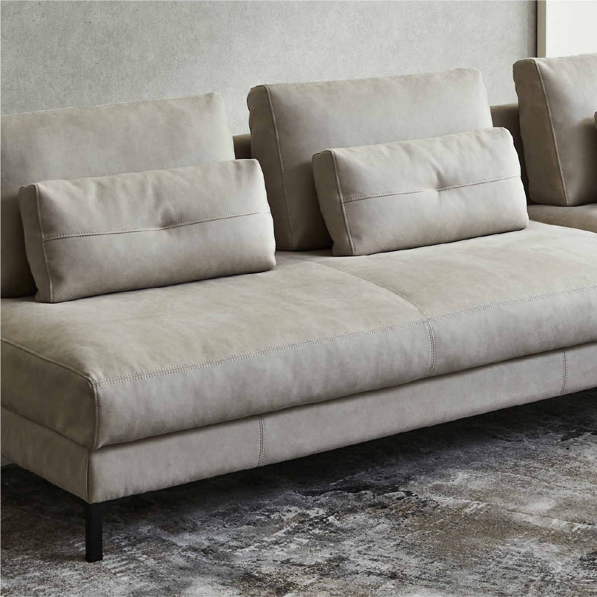 アデルーナ　2人掛けソファ　幅161cm