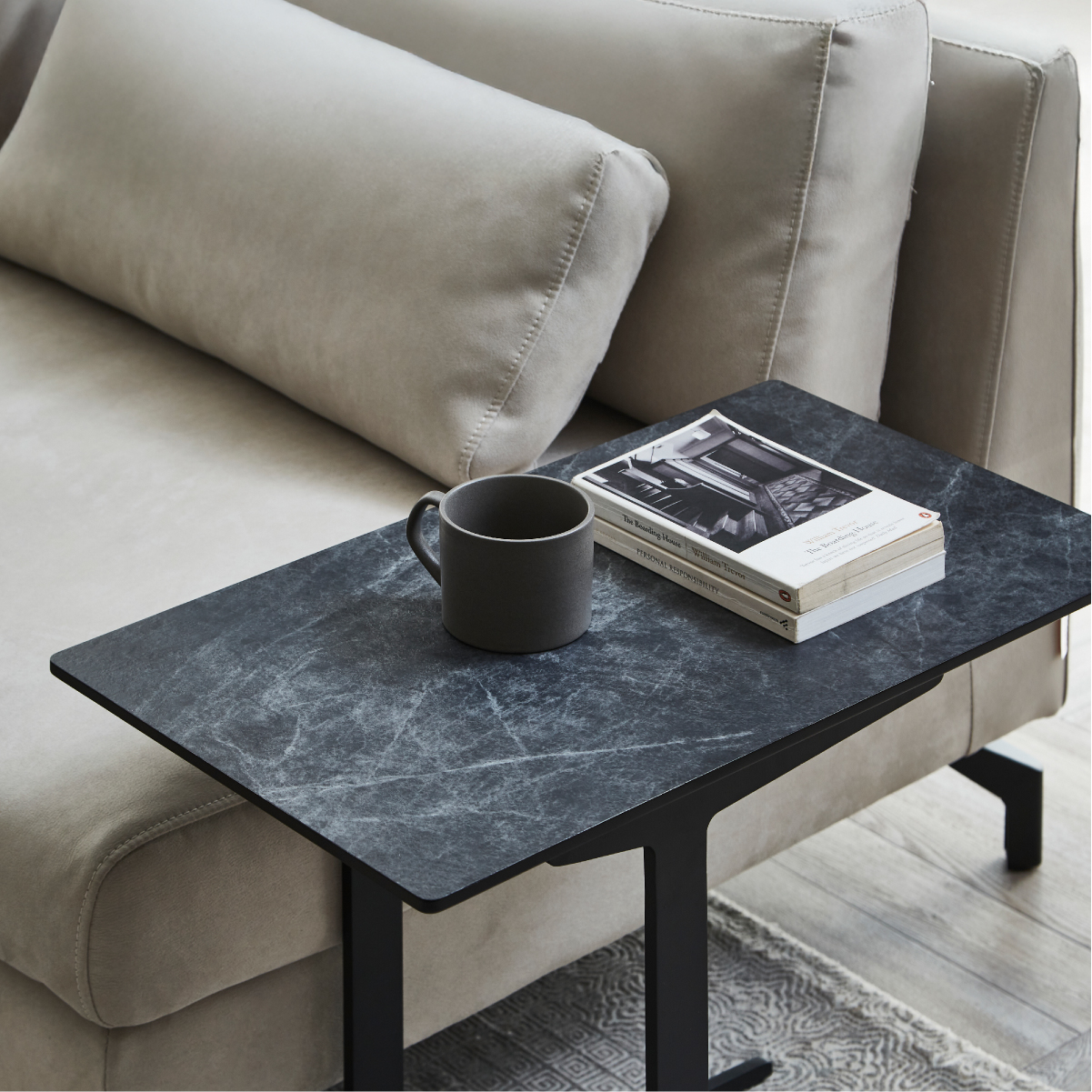 カルゴ サイドテーブル ｜関家具公式通販サイト