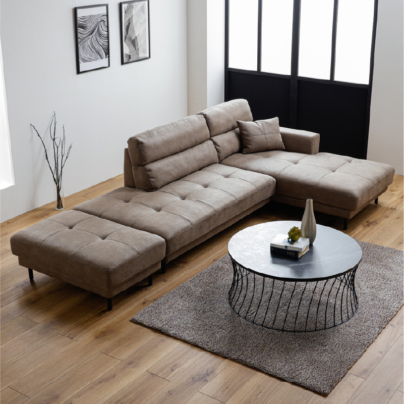 ディオラ オットマン