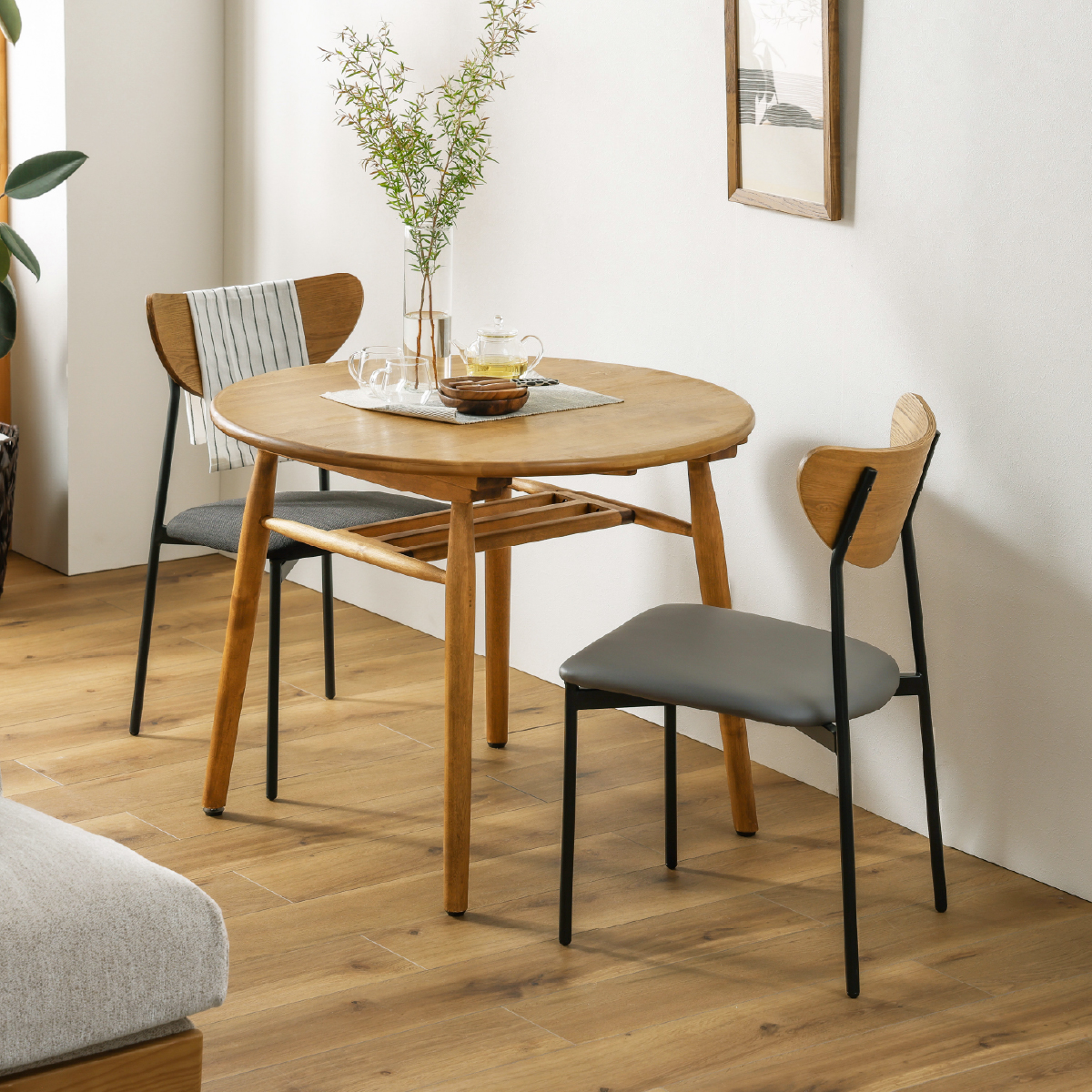 ロジー 円形 ダイニングテーブル