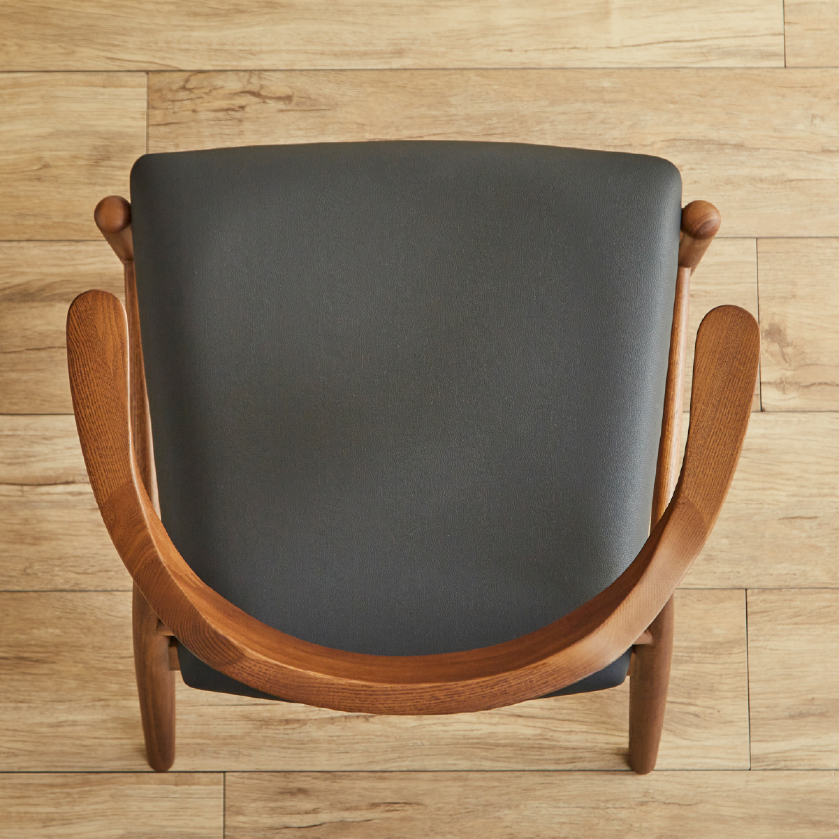 DC ロジャーⅢちょい肘 WN /座面PVC-BK (ｲﾘ2) ｜家具・インテリア通販