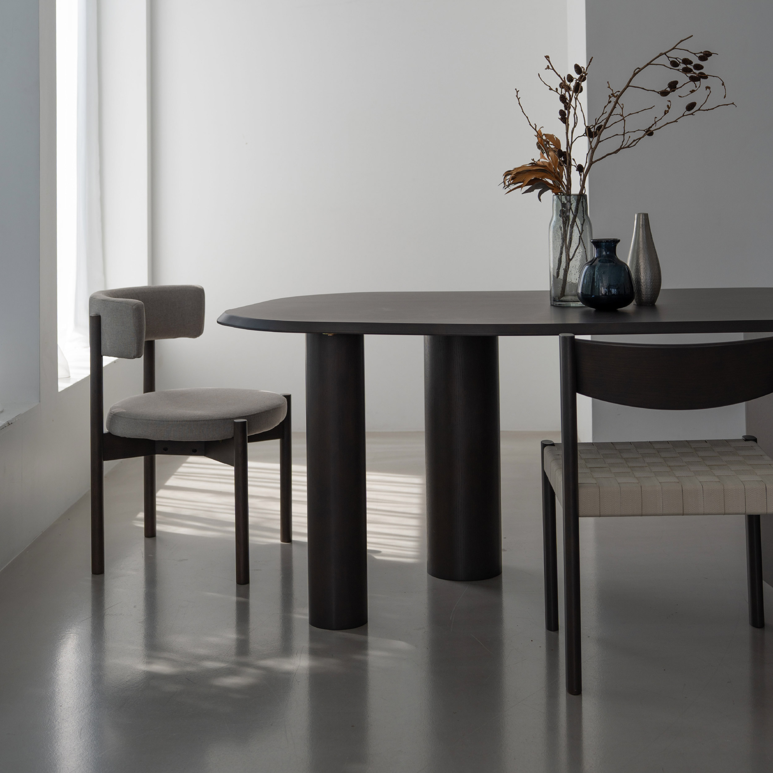 ニーブ ダイニングテーブル｜家具・インテリア通販の関家具【公式】