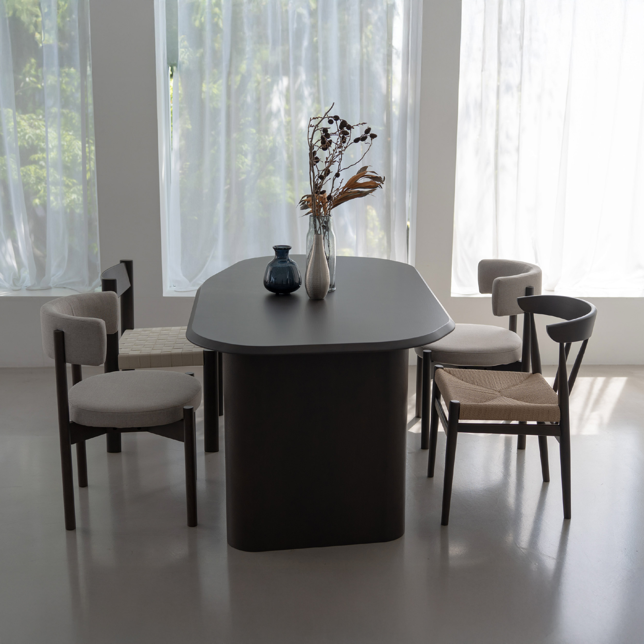 ニーブ ダイニングテーブル｜家具・インテリア通販の関家具【公式】