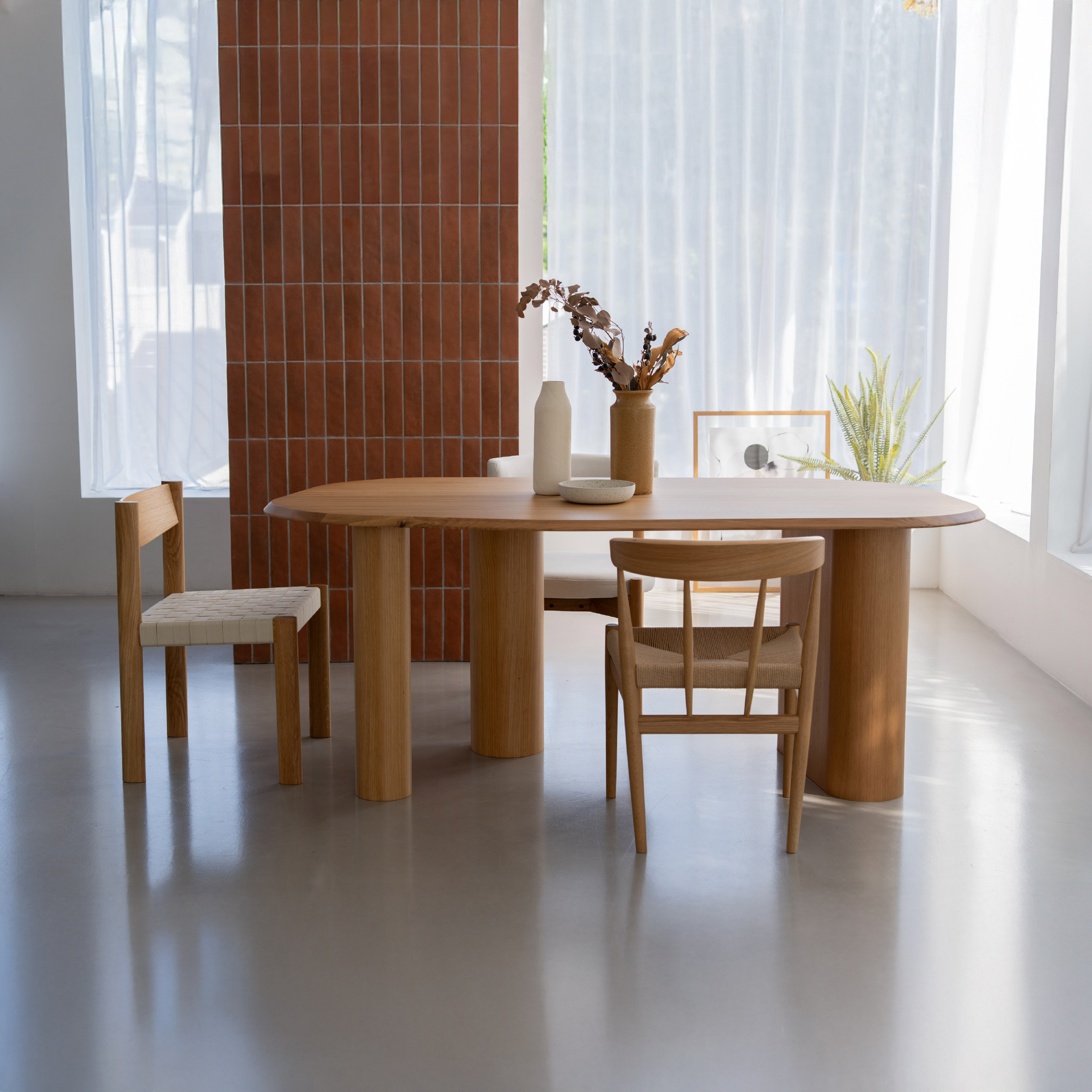 ニーブ ダイニングテーブル｜家具・インテリア通販の関家具【公式】