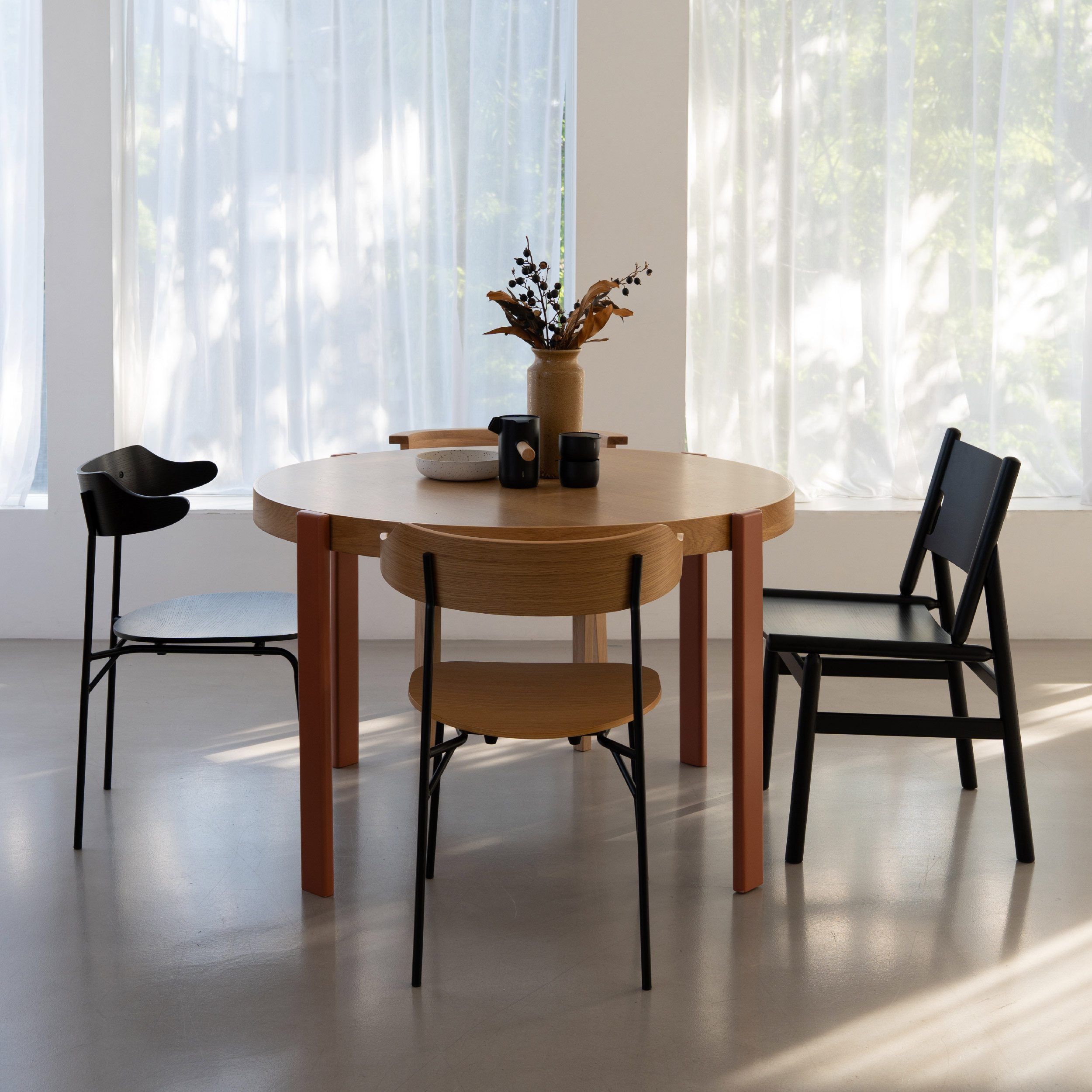 キップ ダイニングテーブル｜家具・インテリア通販の関家具【公式】