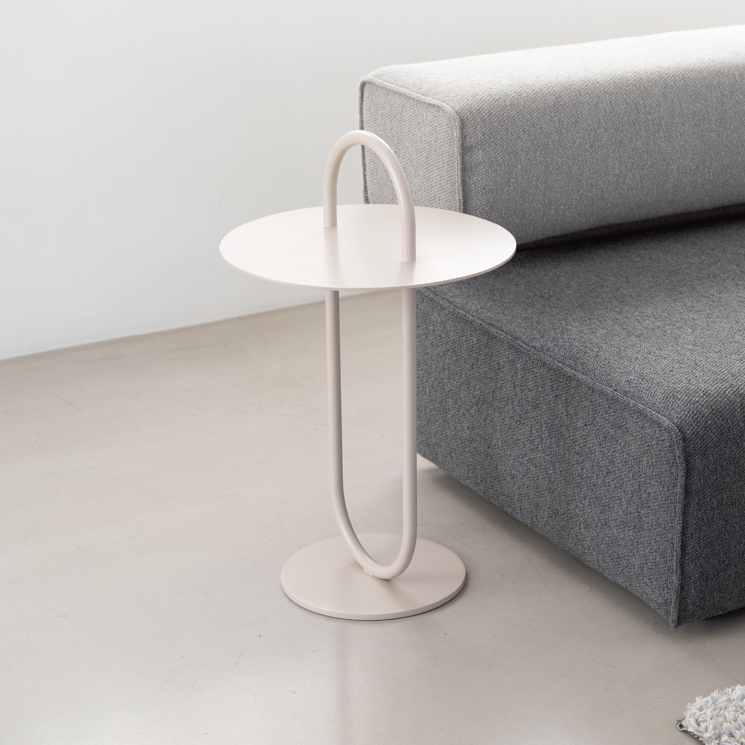 リングル サイドテーブル｜家具・インテリア通販の関家具【公式】