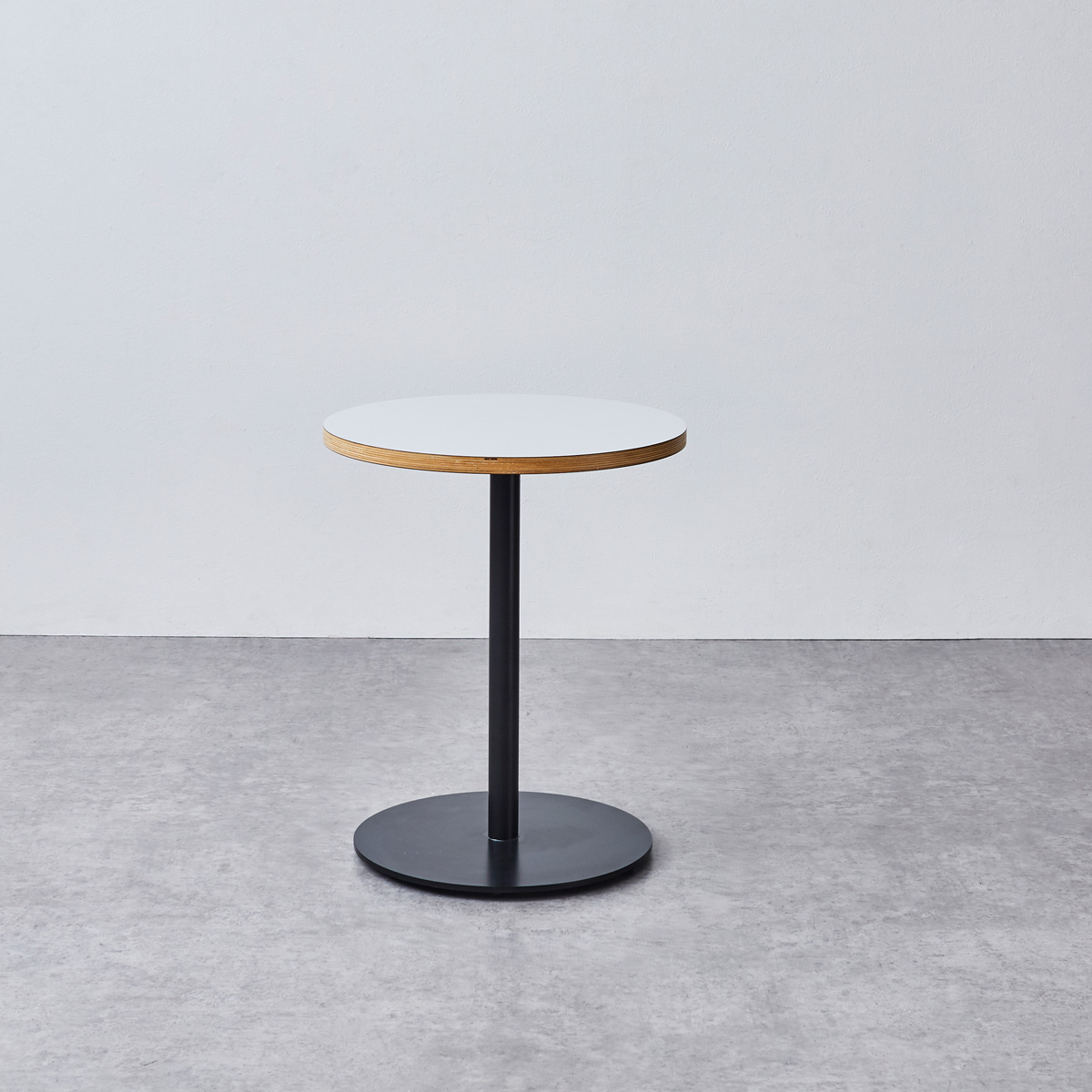 ノムル カフェテーブル 〇脚タイプ｜家具・インテリア通販の関家具【公式】