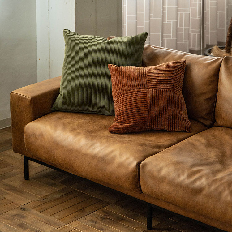 プルート クッション