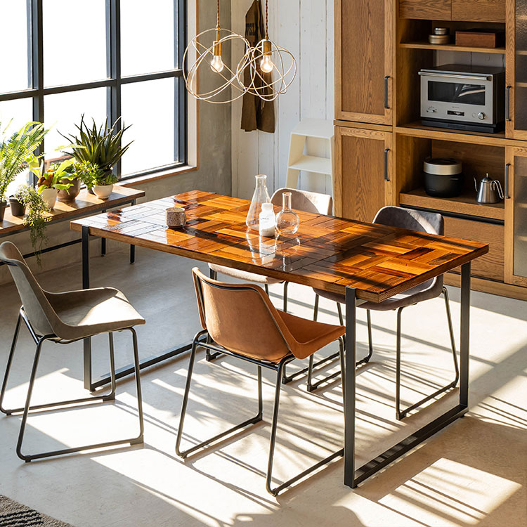 マテリア ダイニングテーブル