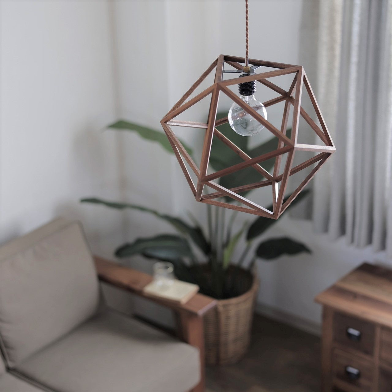 コンフェッティ ペンダントランプ