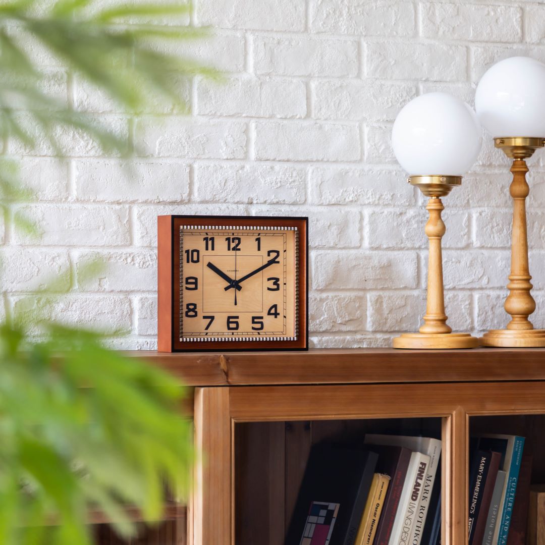 ブラス クロック