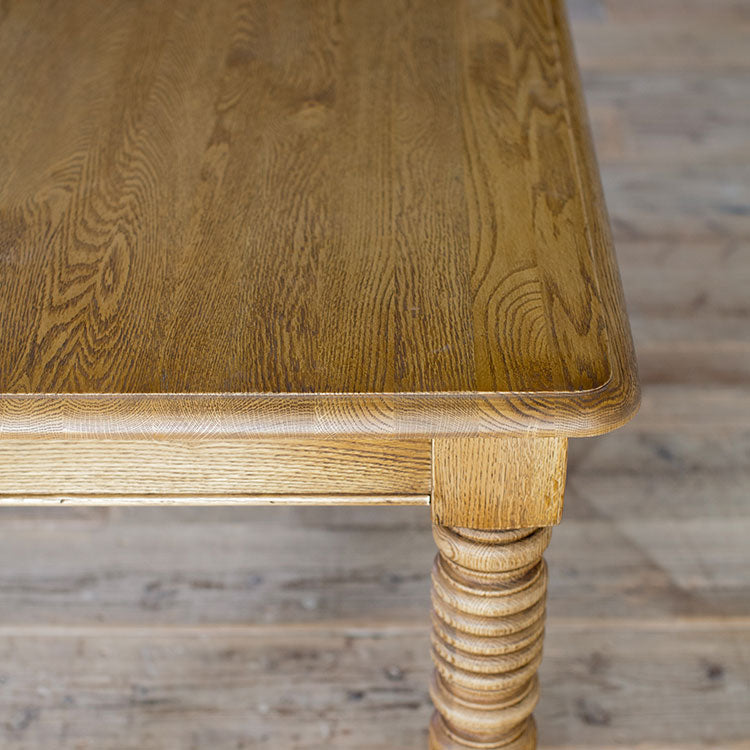 メルツ ダイニングテーブル