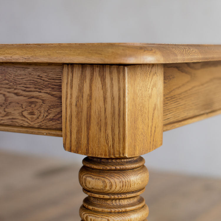 メルツ ダイニングテーブル