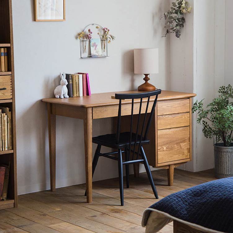 キキ ダイニングチェア