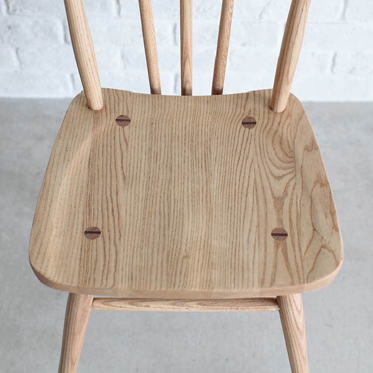 キキ ダイニングチェア