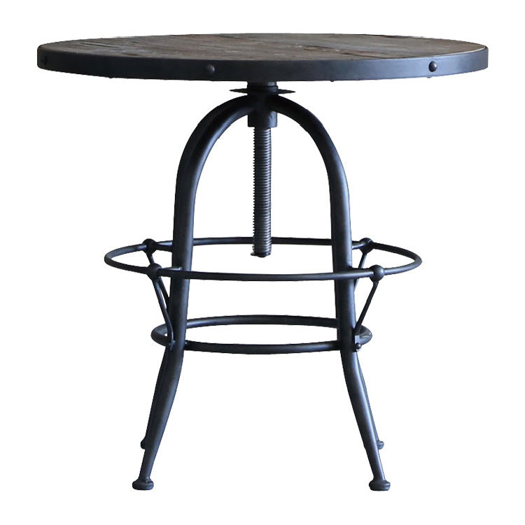 バッカス ラウンドテーブル