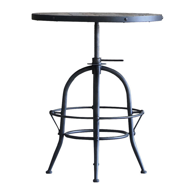 バッカス ラウンドテーブル