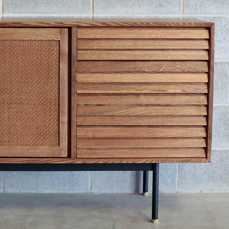 フィン サイドボード