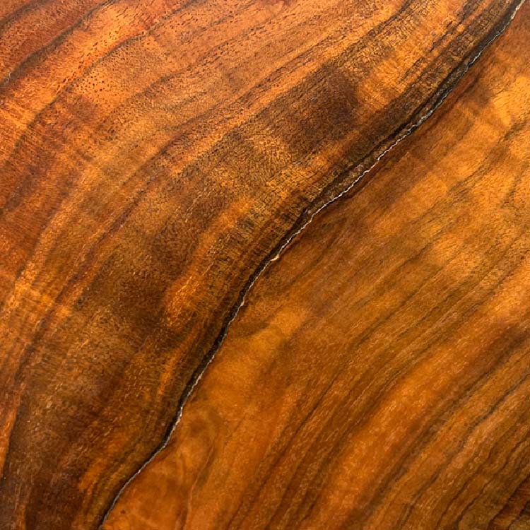 【SOLD OUT】一枚板　クラロウォールナット　P7-7　(W190cm)（杢）ダイニングテーブル