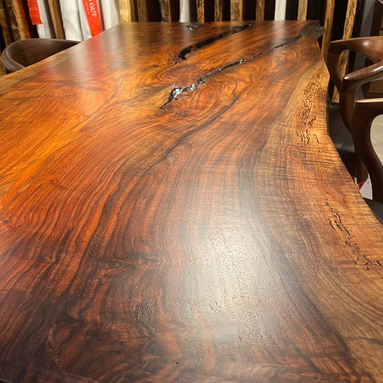 【SOLD OUT】一枚板　クラロウォールナット　P7-7　(W190cm)（杢）ダイニングテーブル