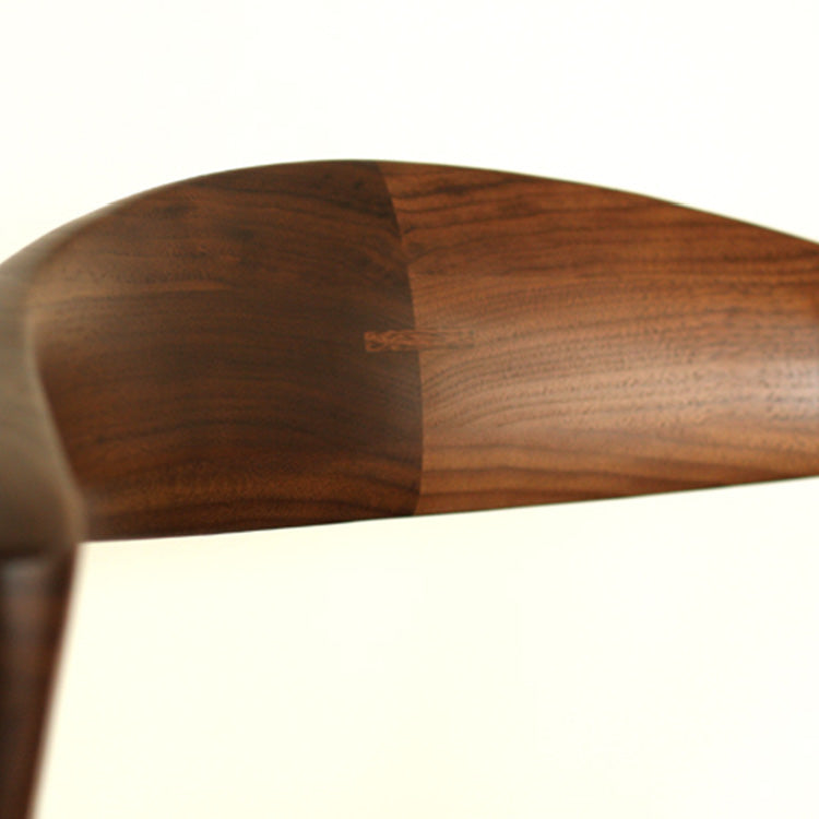 カムイ　ダイニングチェア