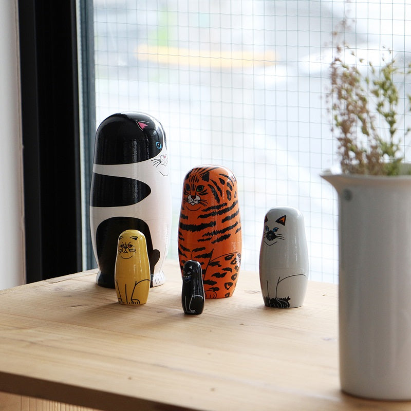 フィーラインファイブ