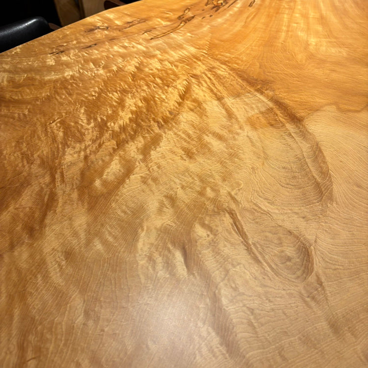 【SOLD OUT】一枚板　トチ(杢)　CN-C1161-3003　(W180cm)