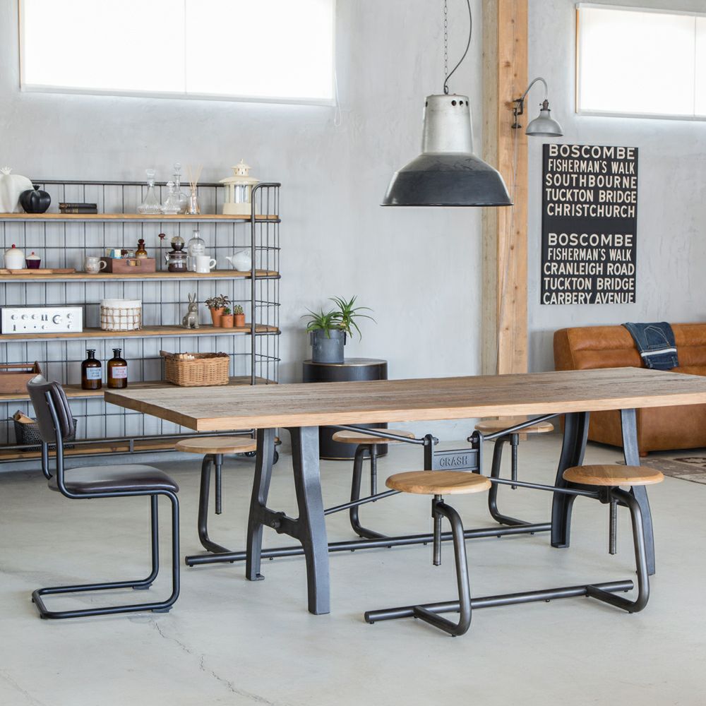 クランキー ダイニングテーブル