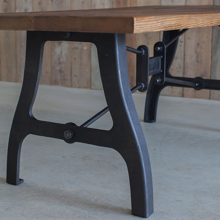 クランキー ダイニングテーブル