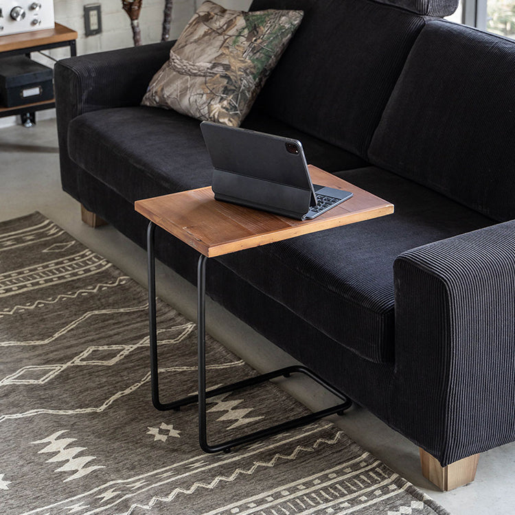 チャイ サイドテーブル