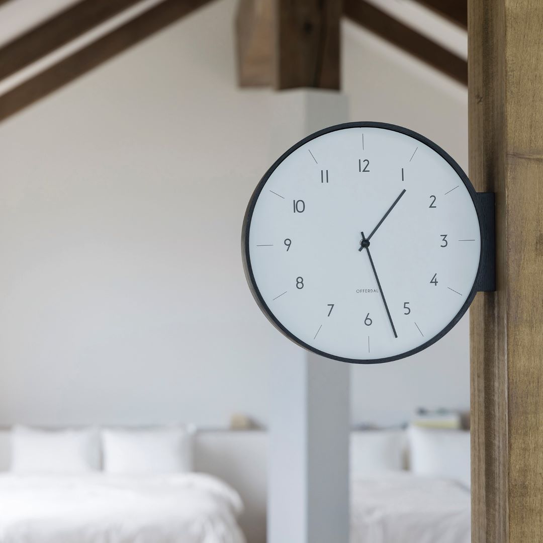 アールノ クロック