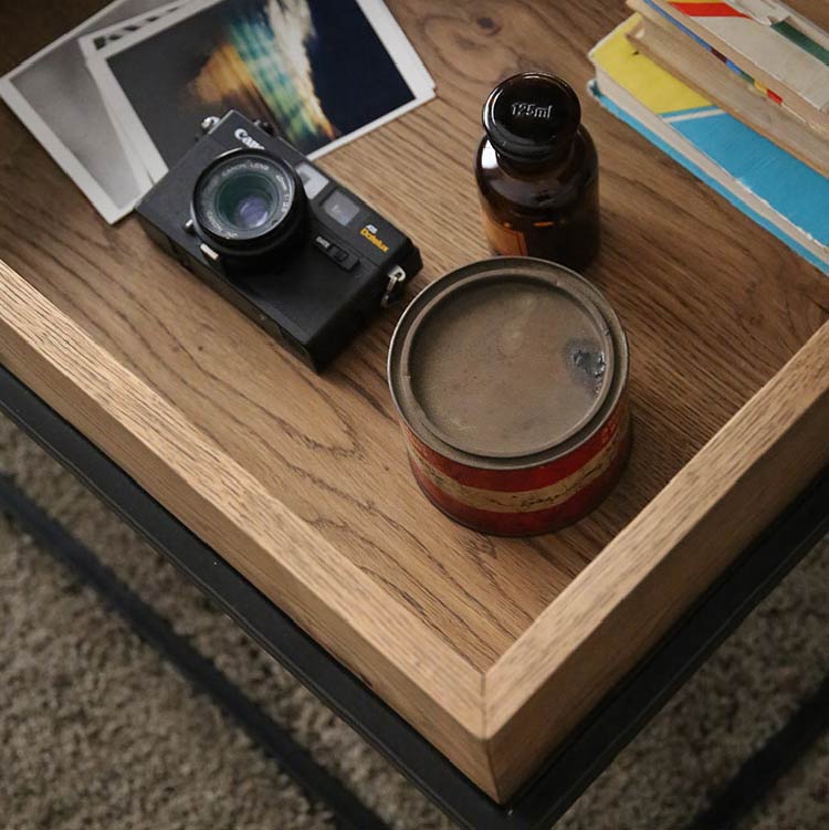 ロージー リビングテーブル