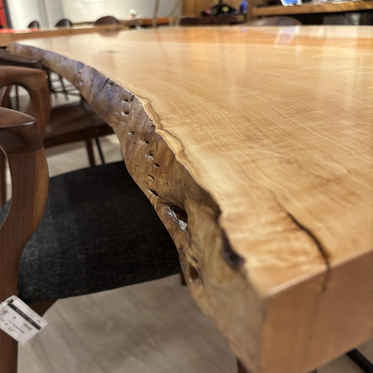一枚板　トチ(杢)　1207-6　(W210cm)　ダイニングテーブル