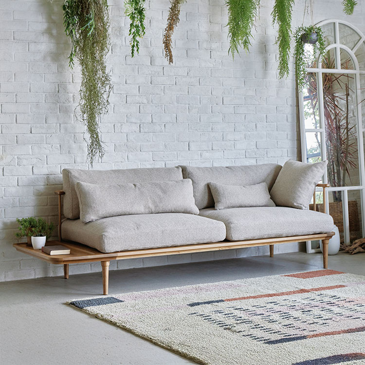 フーバソファ 3人掛け 棚付き片肘 ライトブラウン木脚