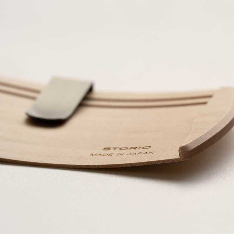 曲木の電子マネークリップ