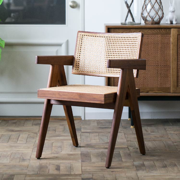 シャドウ ダイニングチェア 肘付