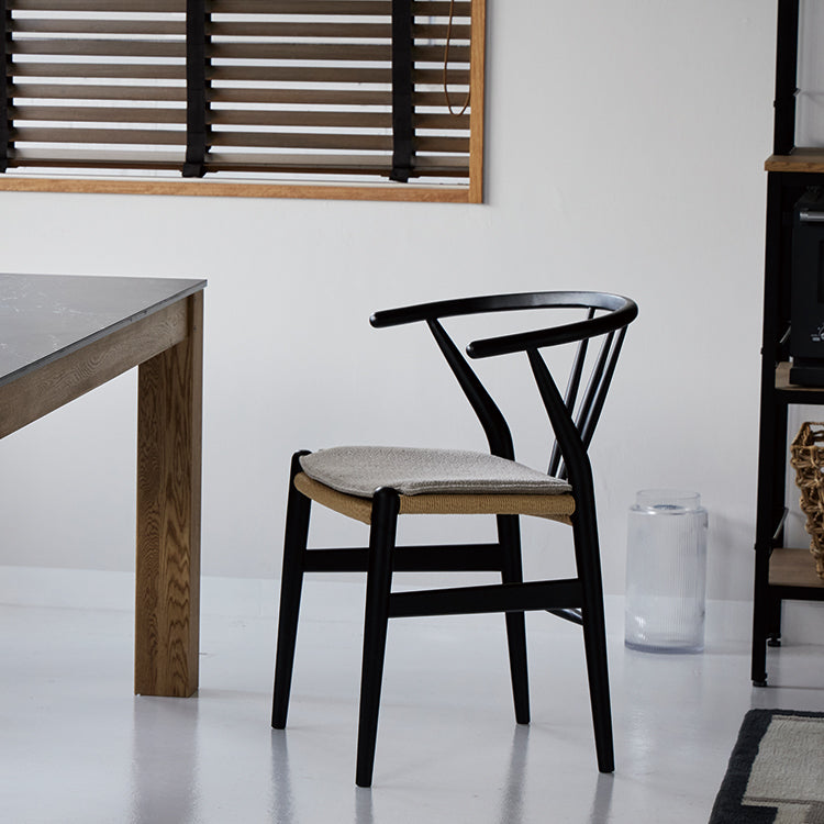 イロハ ダイニングチェア アッシュBK | 家具・インテリア通販サイト