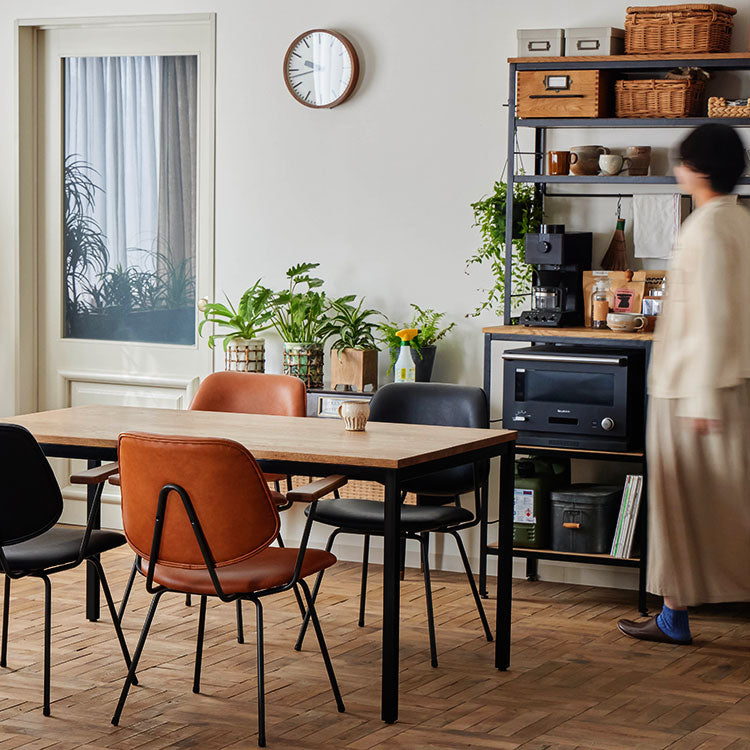 タンク ダイニングテーブル