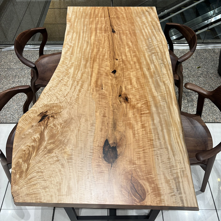 一枚板　トチ / 栃(杢)　K-HN-2206-963　(W180cm)