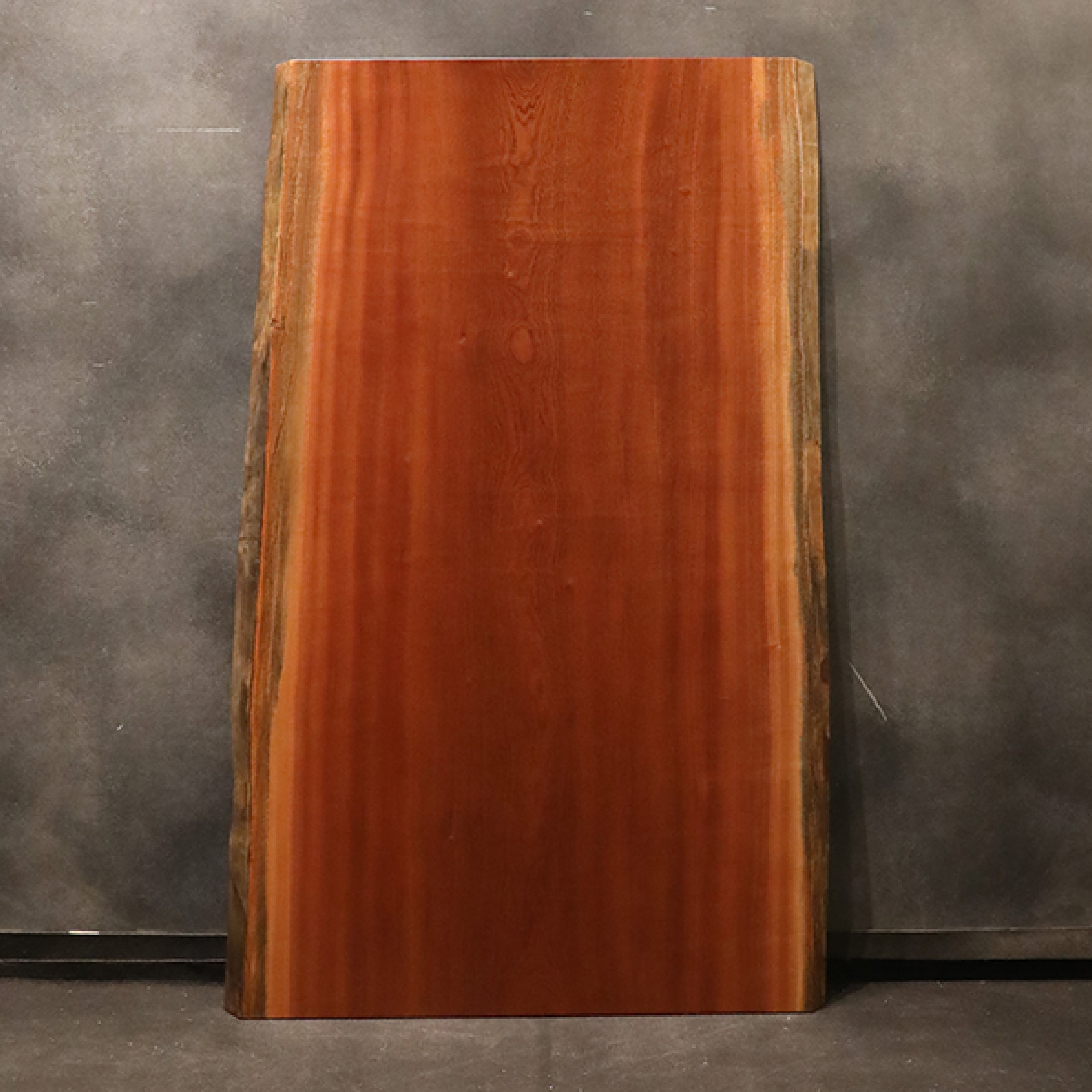 【SOLD OUT】一枚板　サペリ　642-1/2-15-2　（W160cm）　ダイニングテーブル