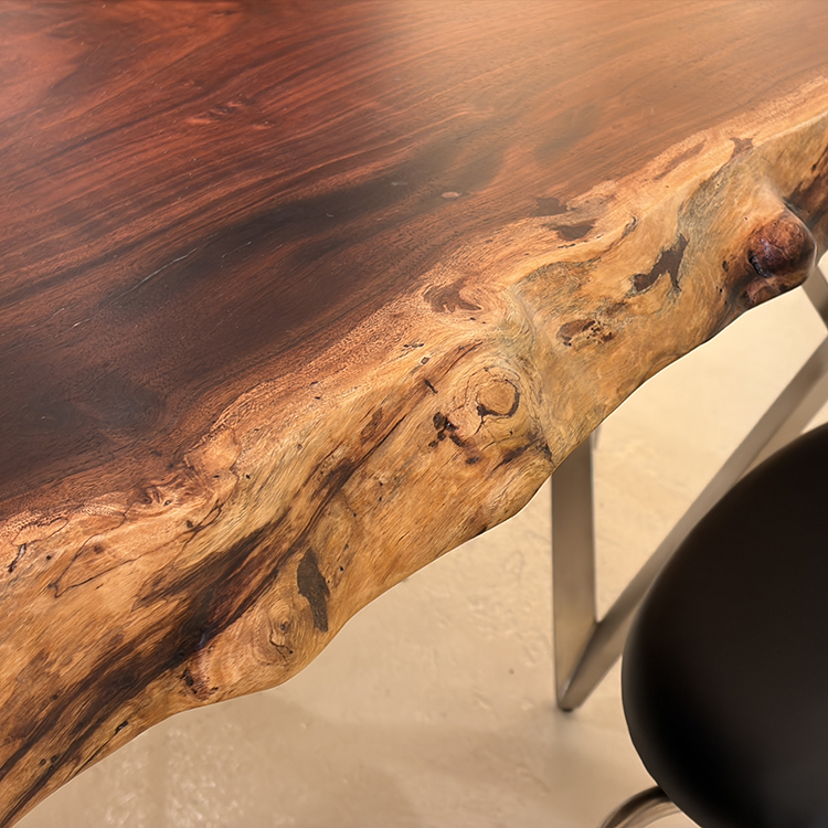 一枚板　クラロウォールナット(杢)　CN-C1127-3001　(W160cm)