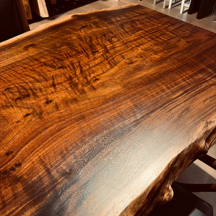 一枚板　クラロウォールナット(杢)　CN-C1127-3001　(W160cm)