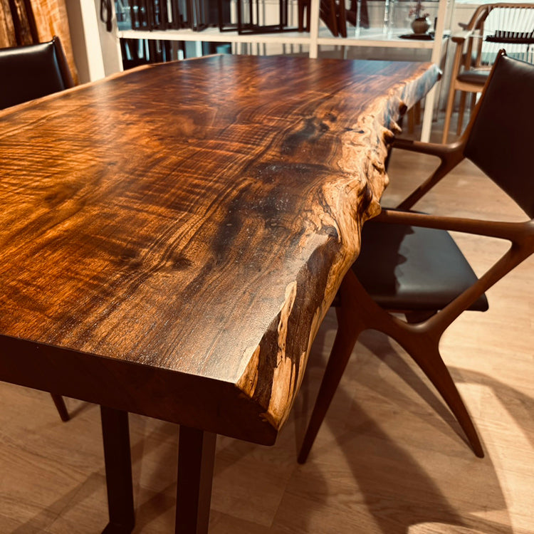 一枚板　クラロウォールナット(杢)　CN-C1127-3001　(W160cm)