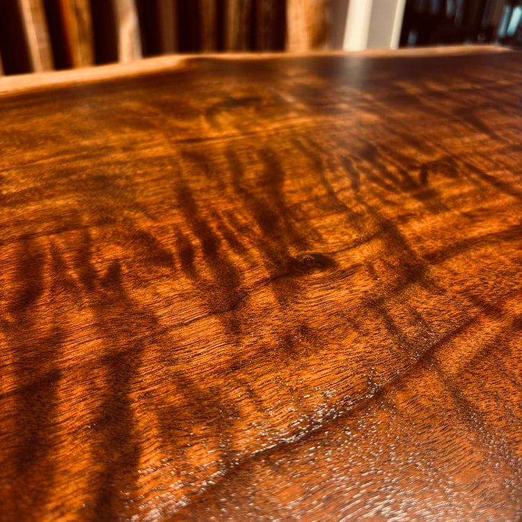 一枚板　クラロウォールナット(杢)　CN-C1127-3001　(W160cm)