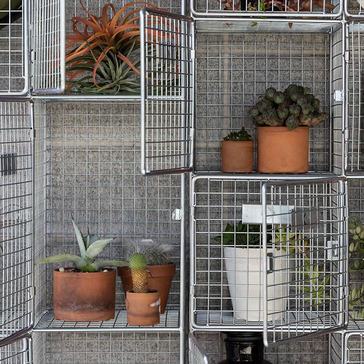 バンダム メッシュロッカー 6ドア